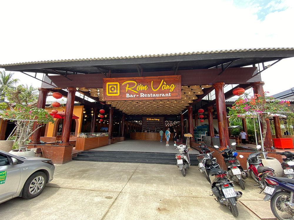 Nhà hàng Rơm Vàng Phú Quốc